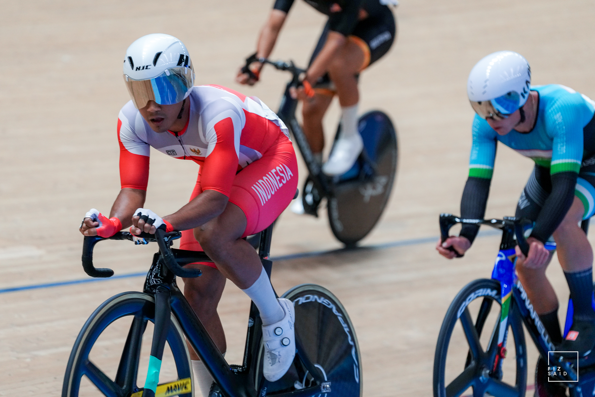 Track cycling